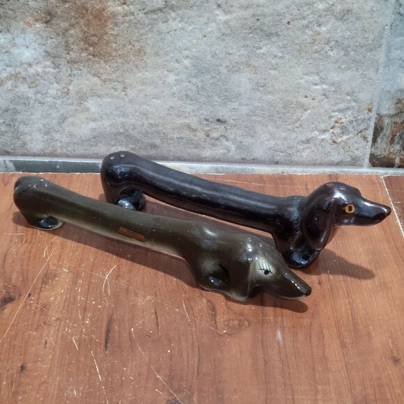 Vintage Anthropomorphic Long Dachshund Dog Wiener Dog Salt and Pepper Shakers - Picture 12 of 13